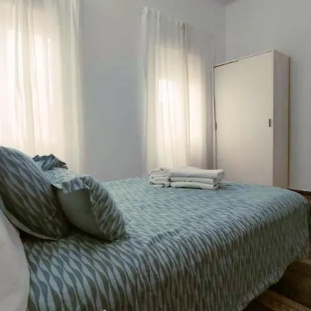 Modernos En Ciudad Jardin Apartament *